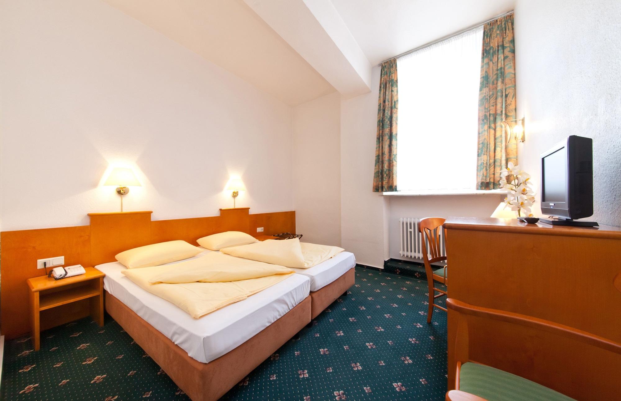 Hotel Ahl Meerkatzen Kolín nad Rýnem Exteriér fotografie