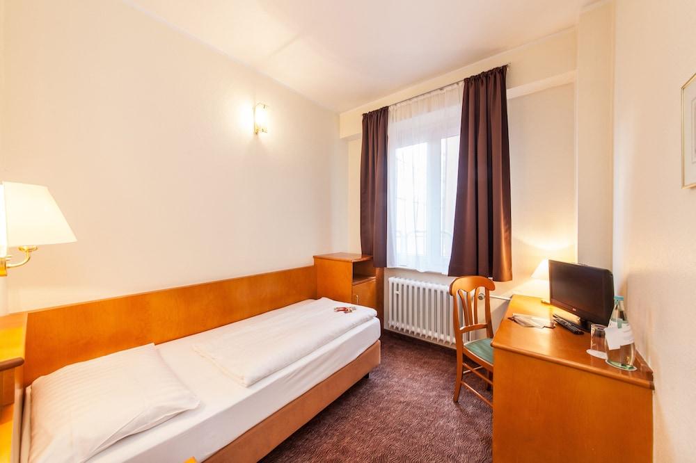 Hotel Ahl Meerkatzen Kolín nad Rýnem Exteriér fotografie