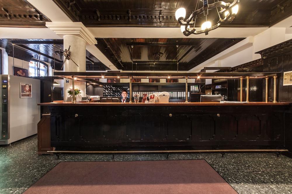 Hotel Ahl Meerkatzen Kolín nad Rýnem Exteriér fotografie